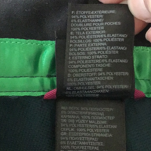 The North Face blue/green shorts with pockets - Picture 11 of 16